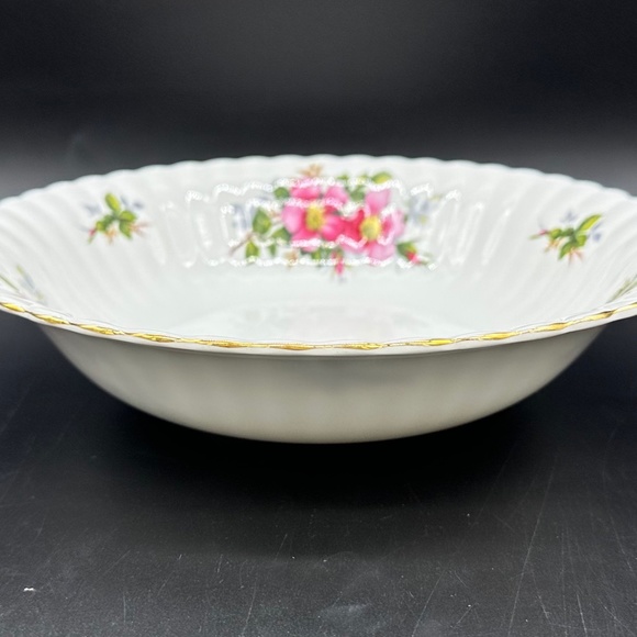 Royal Albert Prairie Rose Around Open Serving Bowl Bone China England - Picture 3 of 5